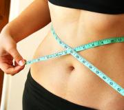 घर पर प्रभावी ढंग से वजन कैसे कम करें: एक परफेक्ट फिगर का राज